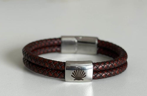 Camino de Santiago rustikt läderarmband – snäckskal pilgrimsmussla