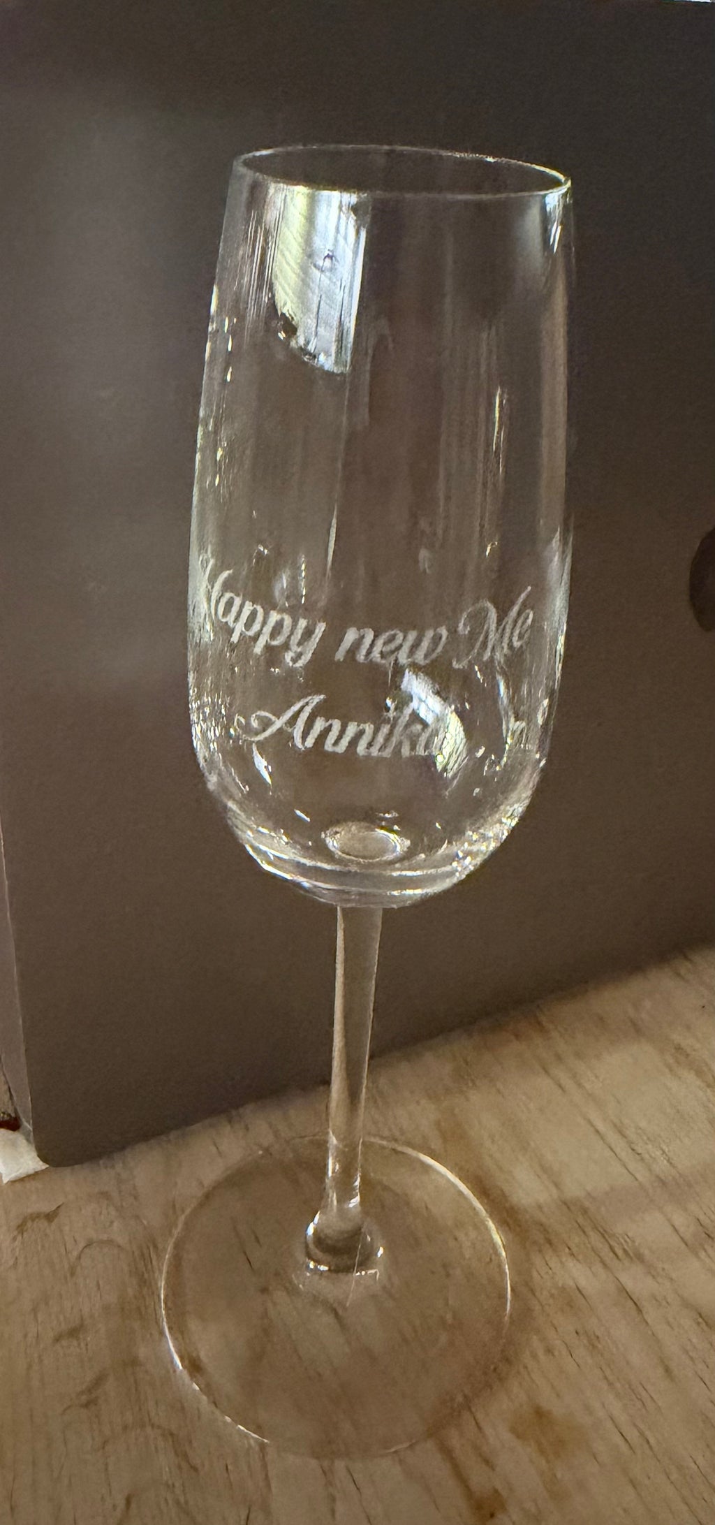 Graverade Champagneglas