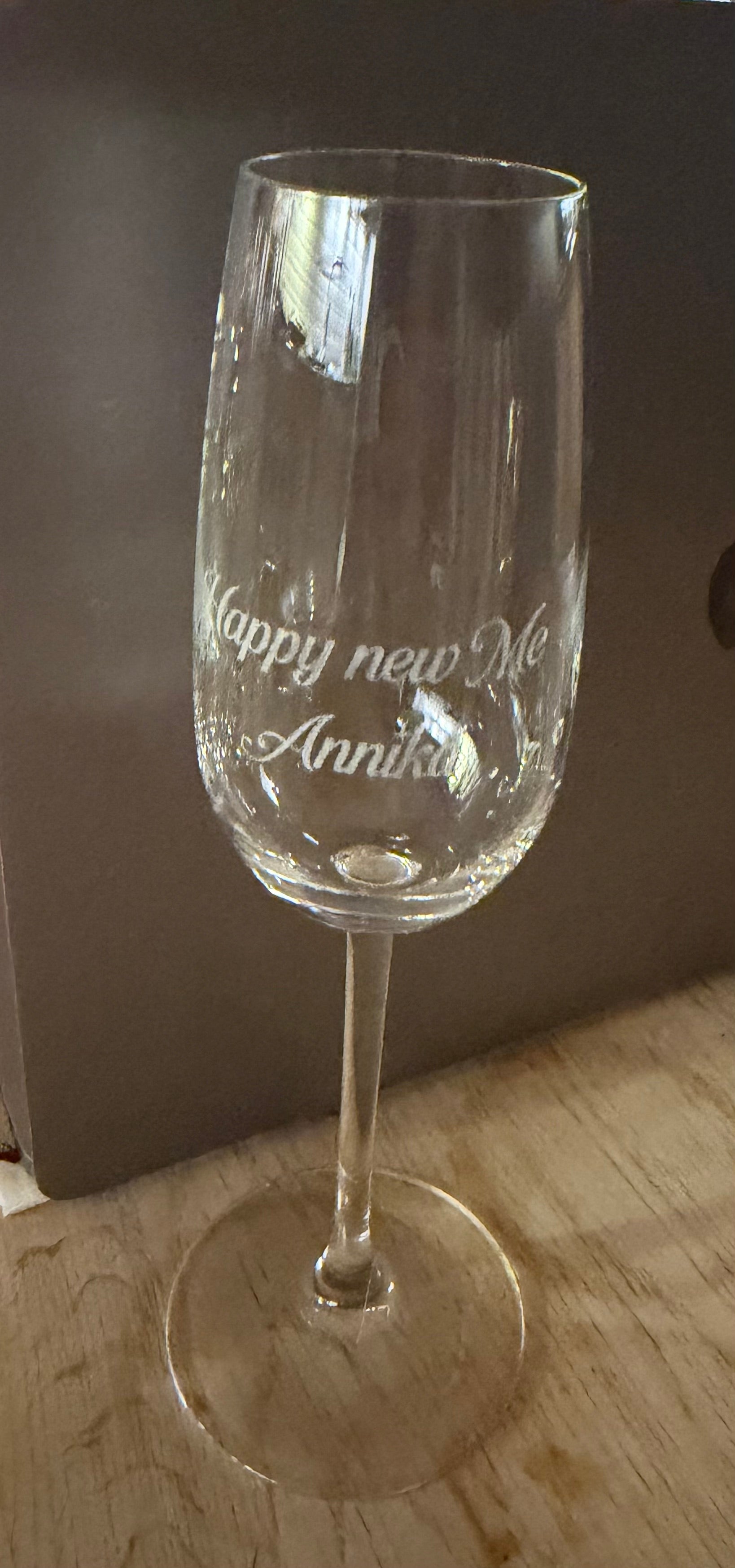 Graverade Champagneglas