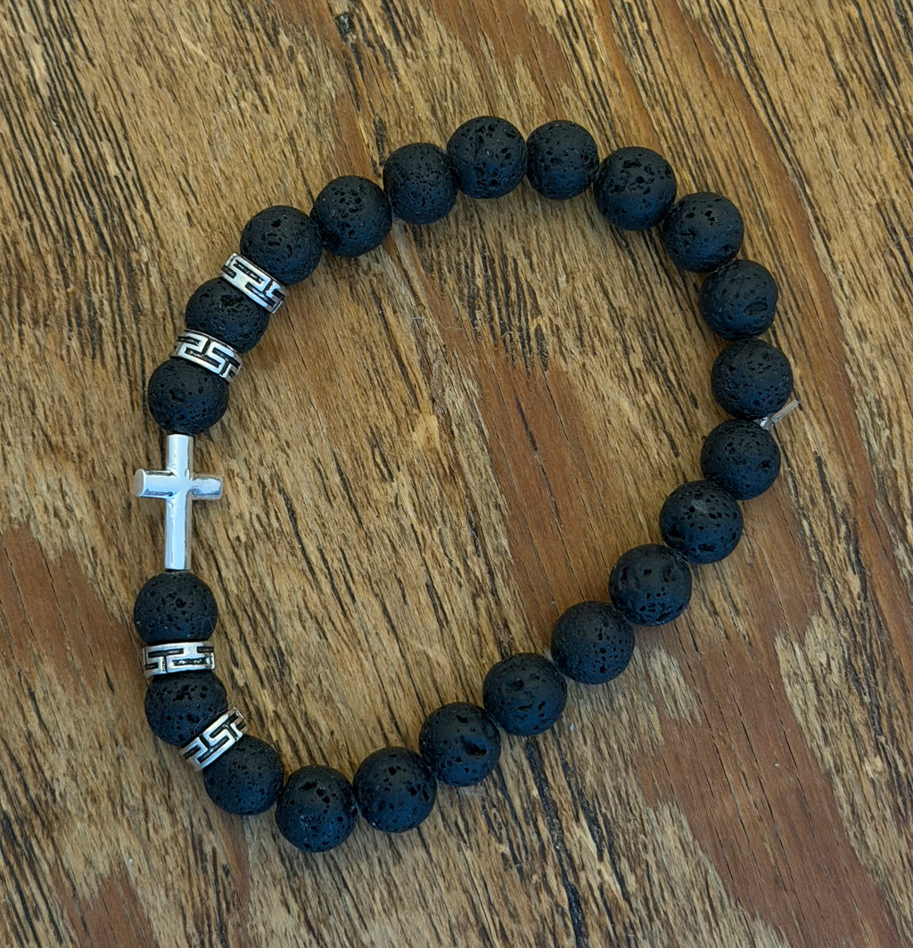 Radbandsarmband i Lavasten med Silverkors – Elastiskt Armband